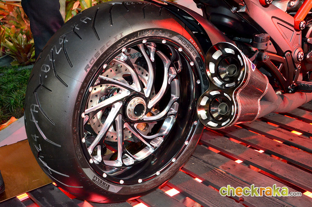รูปภาพ ดูคาติ Ducati Diavel Carbon ปี 2014