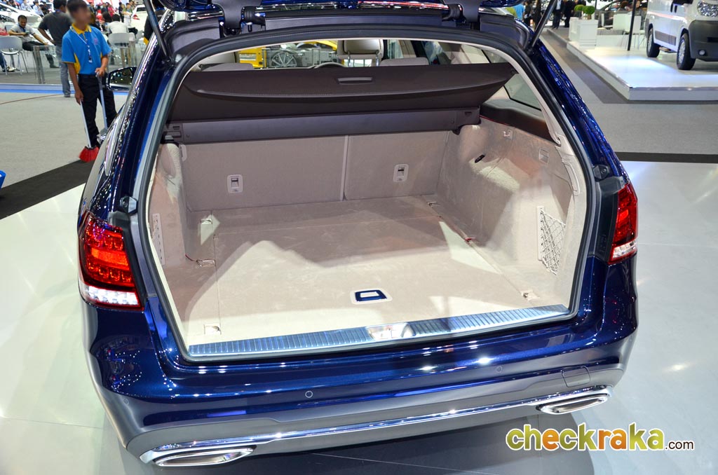 รูปภาพ เมอร์เซเดส-เบนซ์ Mercedes-benz E-Class E 300 BlueTEC Hybrid Estate AMG Dynamic ปี 2013