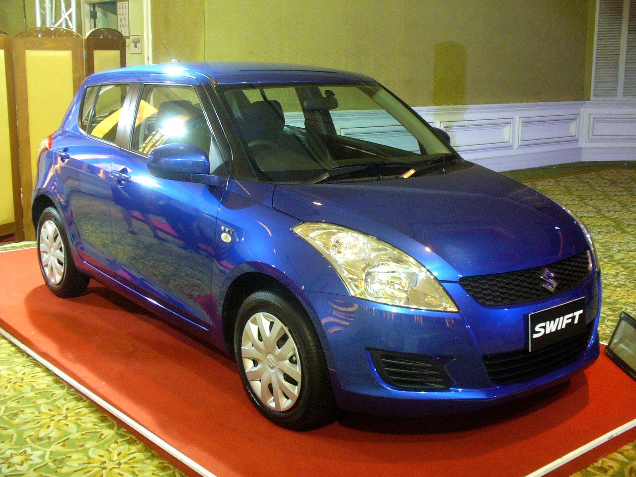 Suzuki Swift GA MT ซูซูกิ สวิฟท์ ปี 2012 : ภาพที่ 5