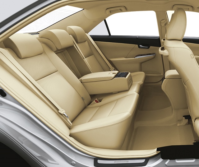 รูปภาพ โตโยต้า Toyota Camry Hybrid 2.5 HV CD ปี 2015