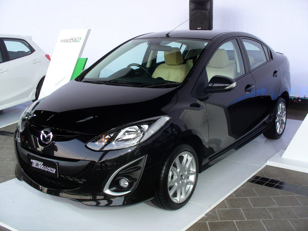 รูปภาพ มาสด้า Mazda 2 Elegance Spirit AT ปี 2012