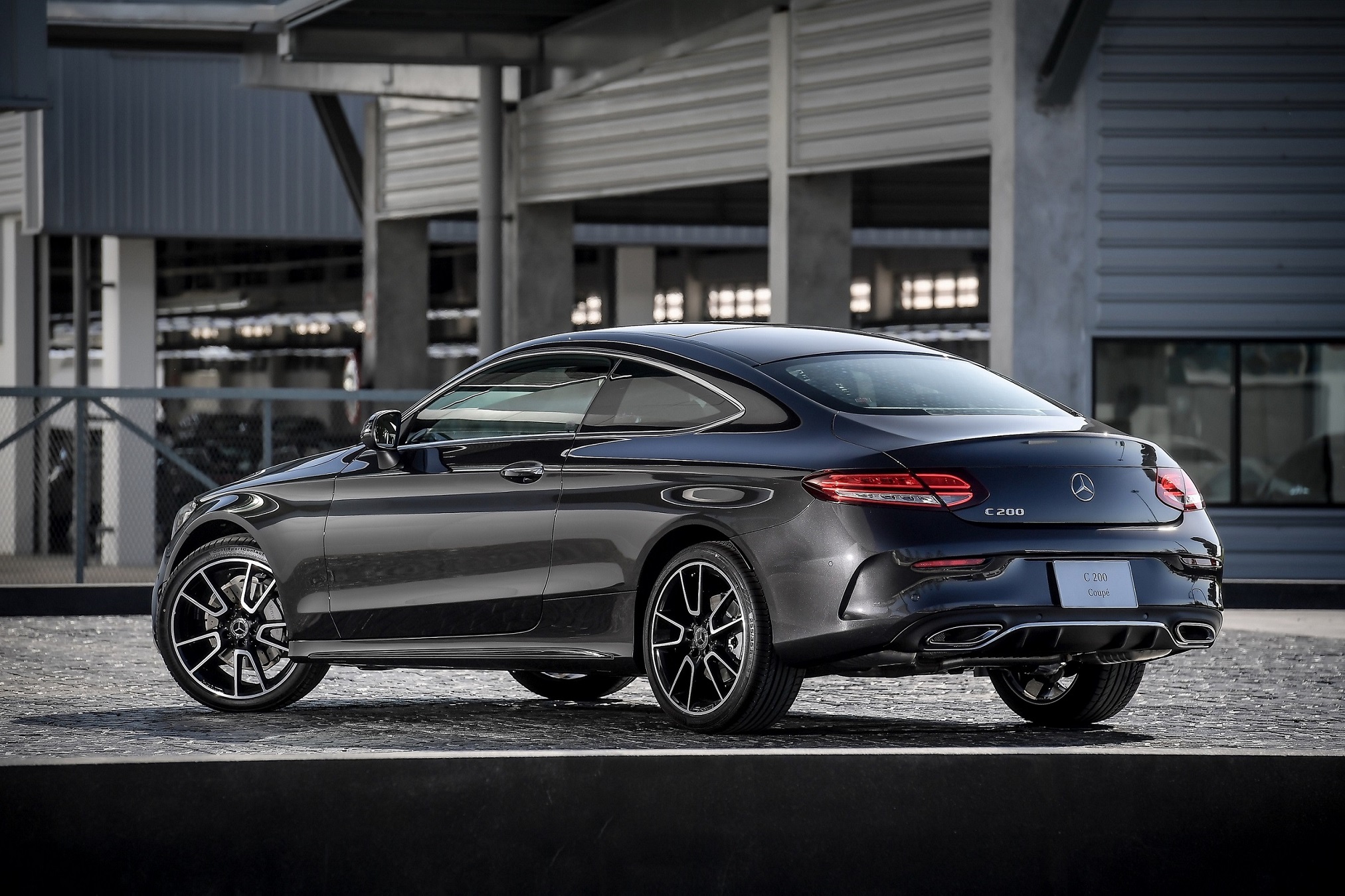 Mercedes-benz C-Class C 200 Coupe AMG Dynamic เมอร์เซเดส-เบนซ์ ซี-คลาส ปี 2020 : ภาพที่ 5