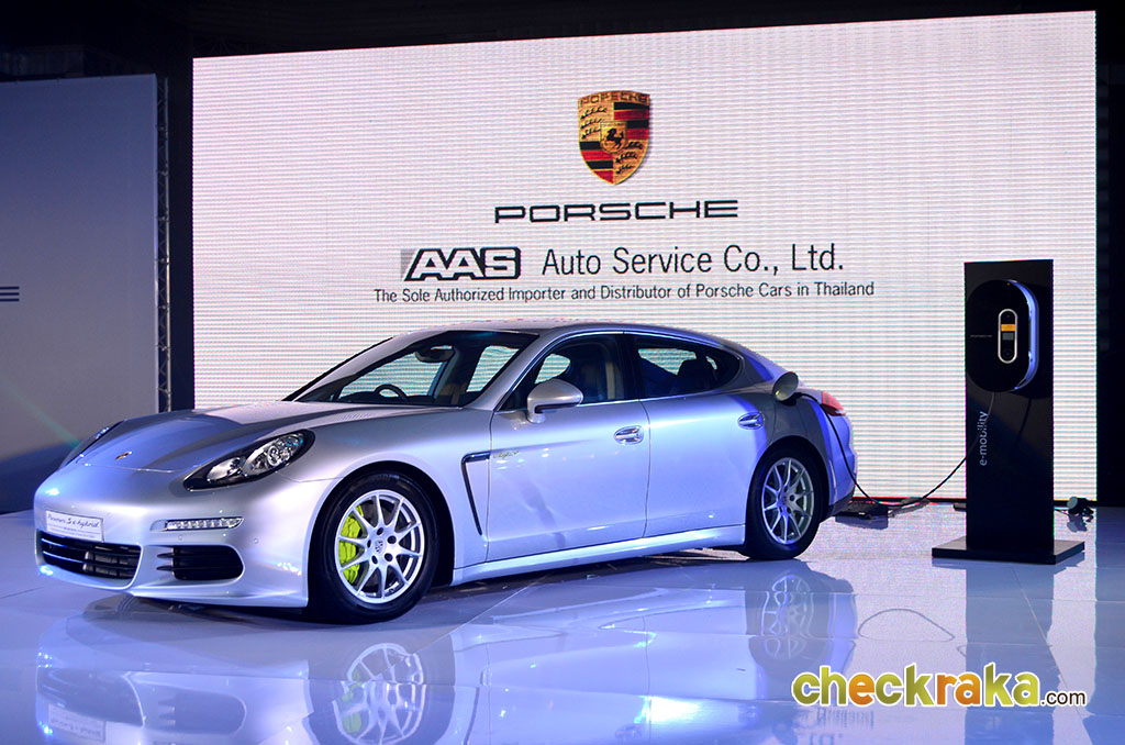 Porsche Panamera S E-Hybrid ปอร์เช่ พานาเมร่า ปี 2013 : ภาพที่ 9