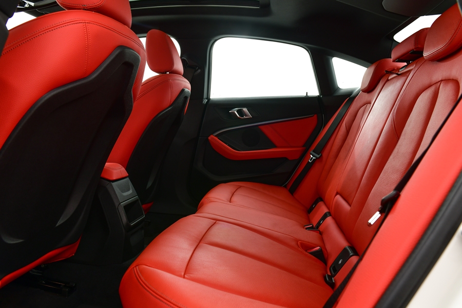 รูปภาพ บีเอ็มดับเบิลยู BMW Series 2 220i Gran Coupe M Sport ปี 2020