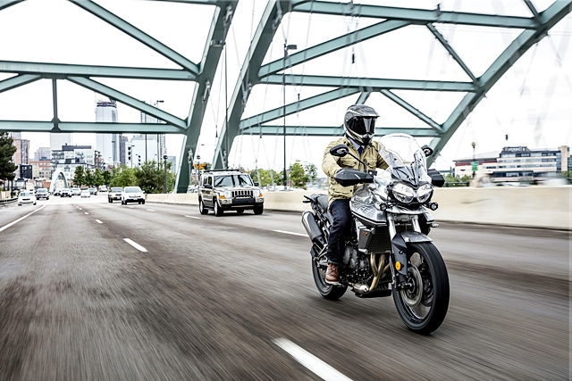 Triumph Tiger 800 XRT MY2018 ไทรอัมพ์ ปี 2018 : ภาพที่ 1