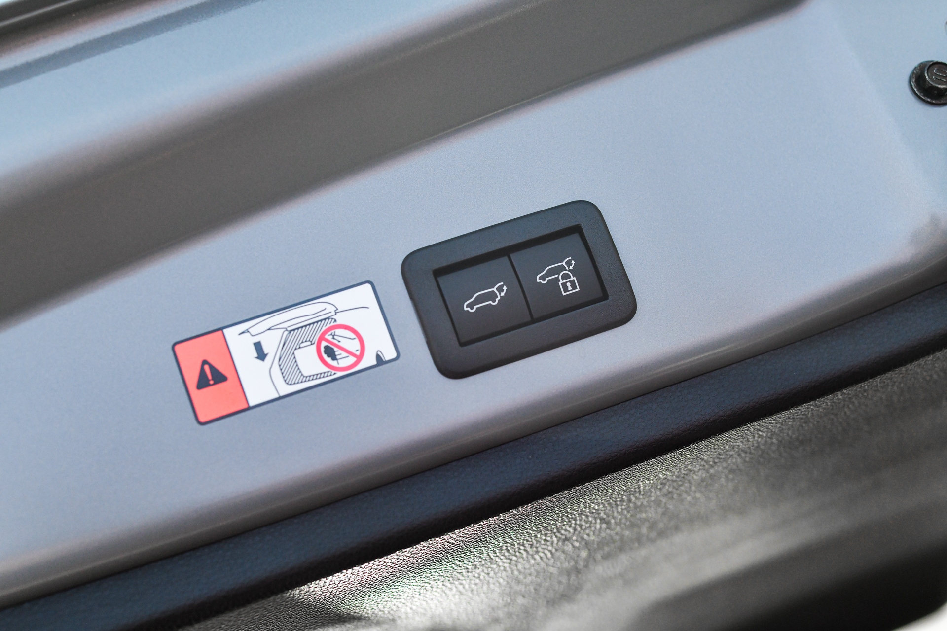 รูปภาพ โตโยต้า Toyota Corolla Cross HEV Premium Luxury ปี 2026