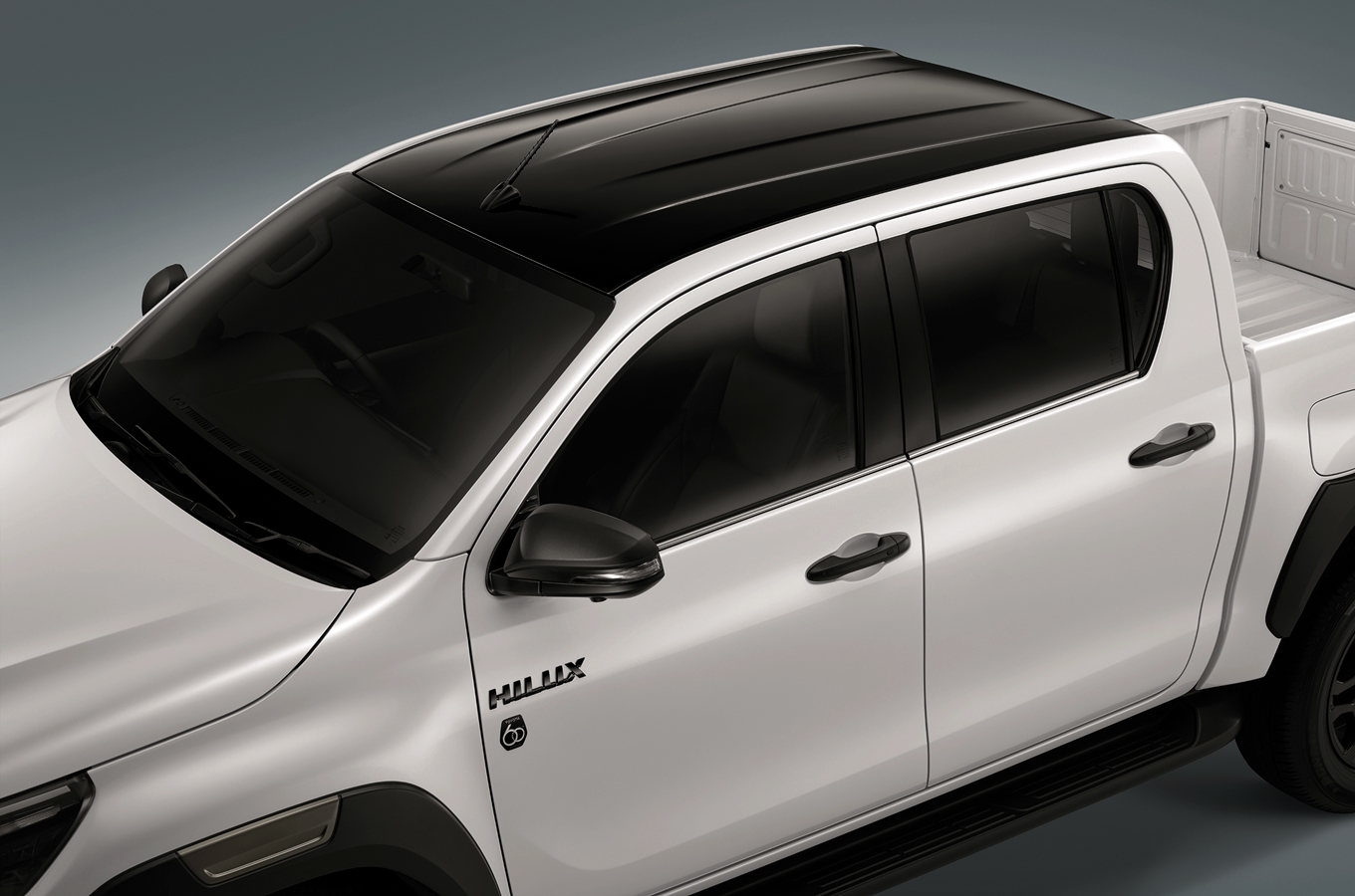 รูปภาพ โตโยต้า Toyota Revo Double Cab ROCCO 4WD 2.8 AT 60th Anniversary ปี 2022