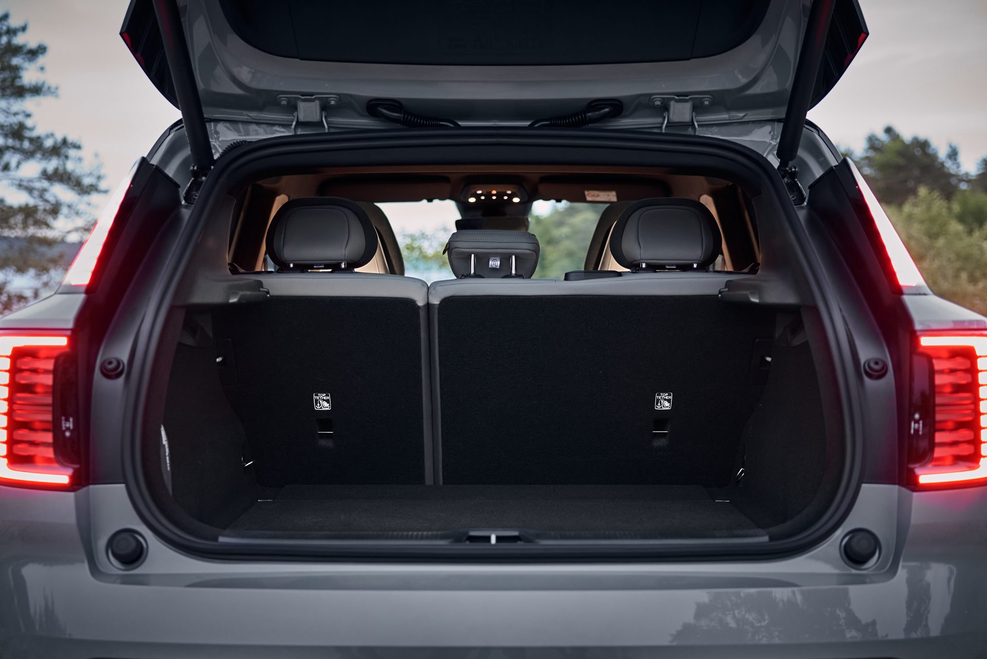 รูปภาพ วอลโว่ Volvo EX30 Ultra Twin Performance Cross Country ปี 2025