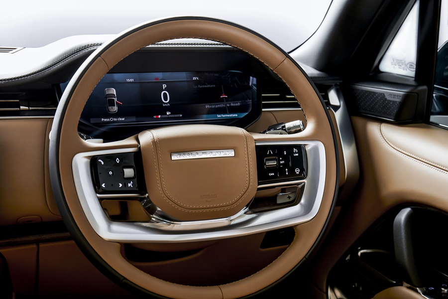 Land Rover Range Rover 3.0 Petrol Plug-In Hybrid SWB AWD SV Plus แลนด์โรเวอร์ เรนจ์โรเวอร์ ปี 2022 : ภาพที่ 11