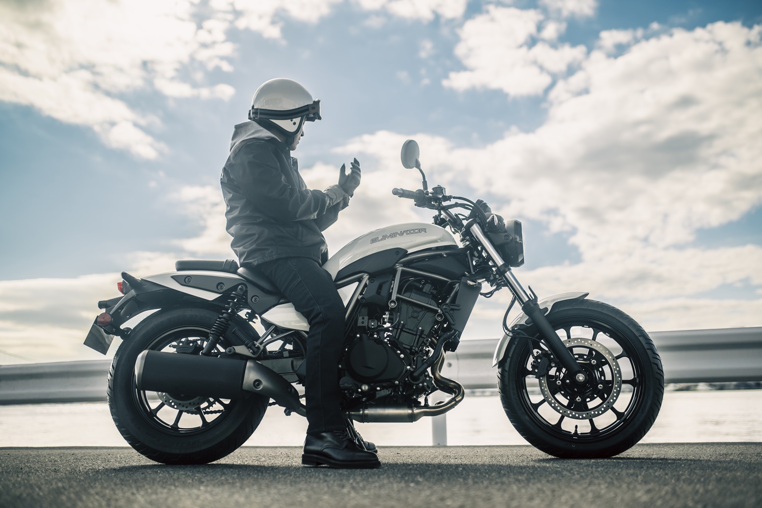 Kawasaki Eliminator Standard คาวาซากิ ปี 2023 : ภาพที่ 9
