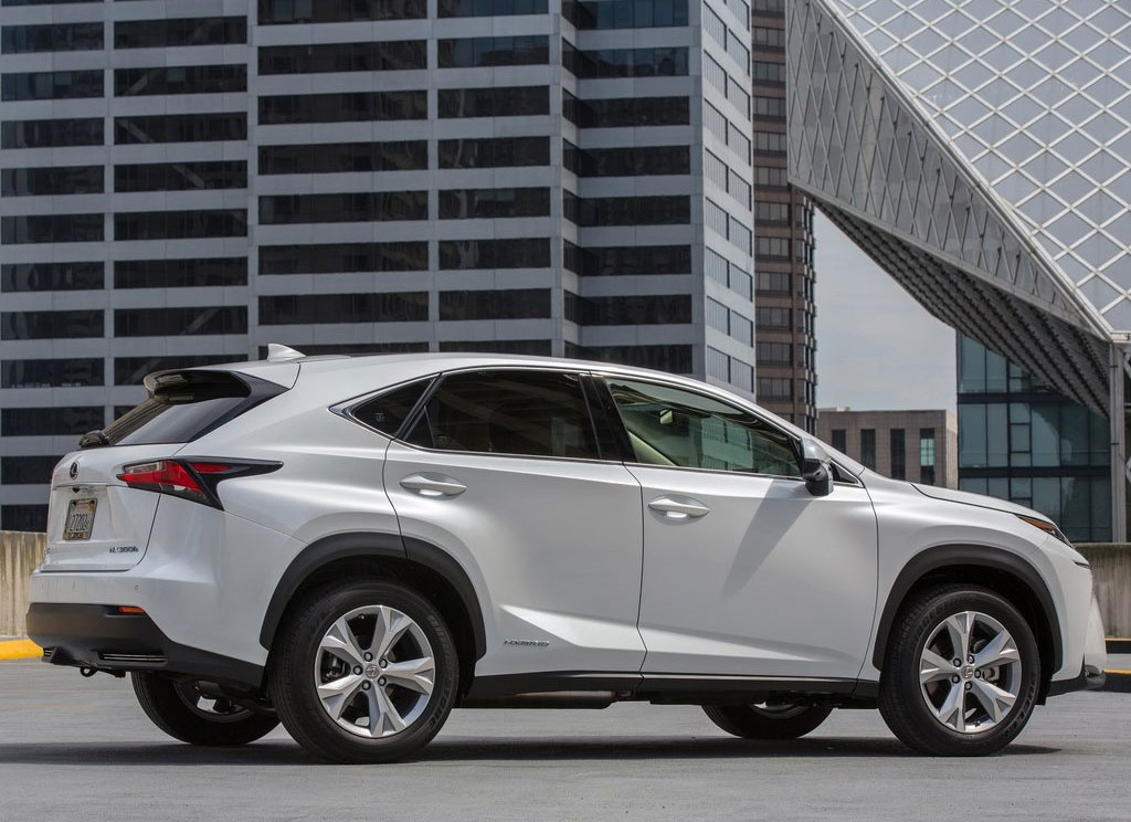 Lexus NX 300h Premium เลกซัส เอ็นเอ็กซ์ ปี 2014 : ภาพที่ 4