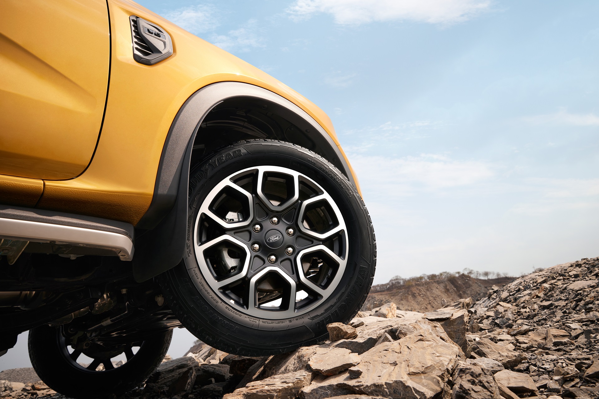 รูปภาพ ฟอร์ด Ford Ranger Double Cab Wildtrak 3.0L V6 Turbo 4WD 10AT ปี 2024