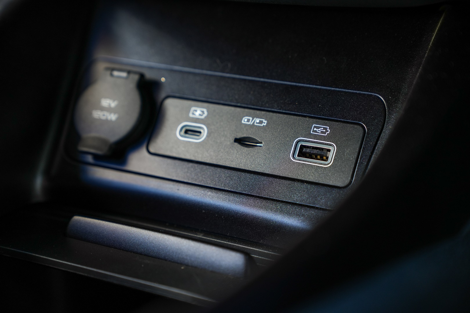 รูปภาพ บีวายดี BYD Dolphin Extended Range ปี 2023