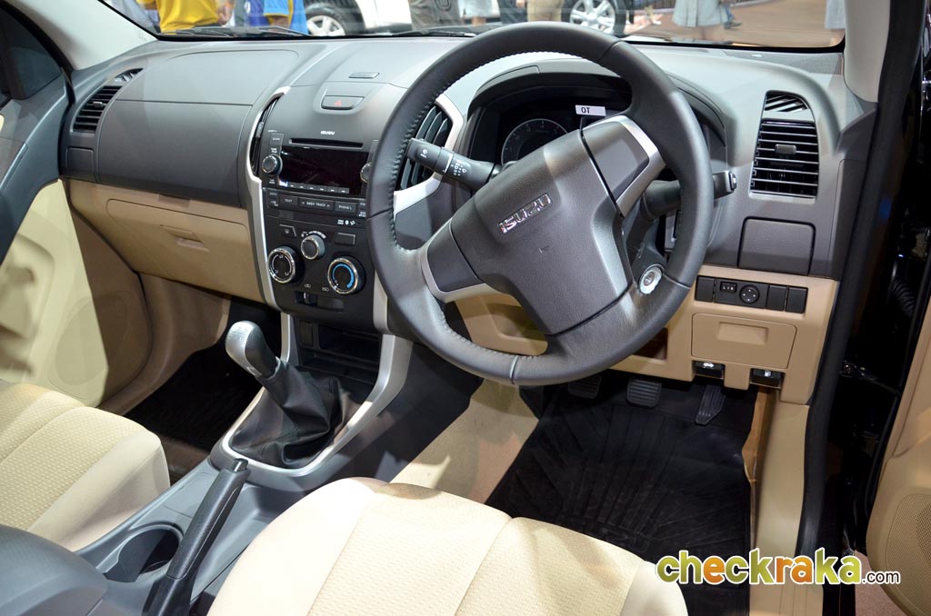 รูปภาพ อีซูซุ Isuzu D-MAX Spacecab 2.5 L ปี 2013