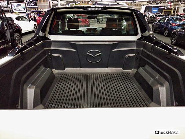 รูปภาพ มาสด้า Mazda BT-50 PRO THUNDER FSC Hi-Racer 2.2L 6MT ปี 2018