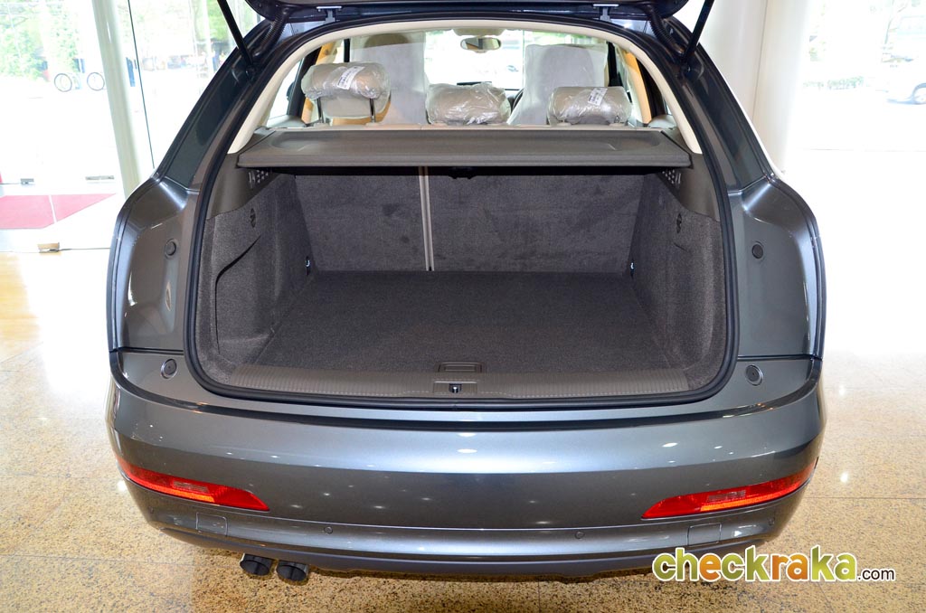 รูปภาพ อาวดี้ Audi Q3 2.0 TFSI quattro ปี 2012