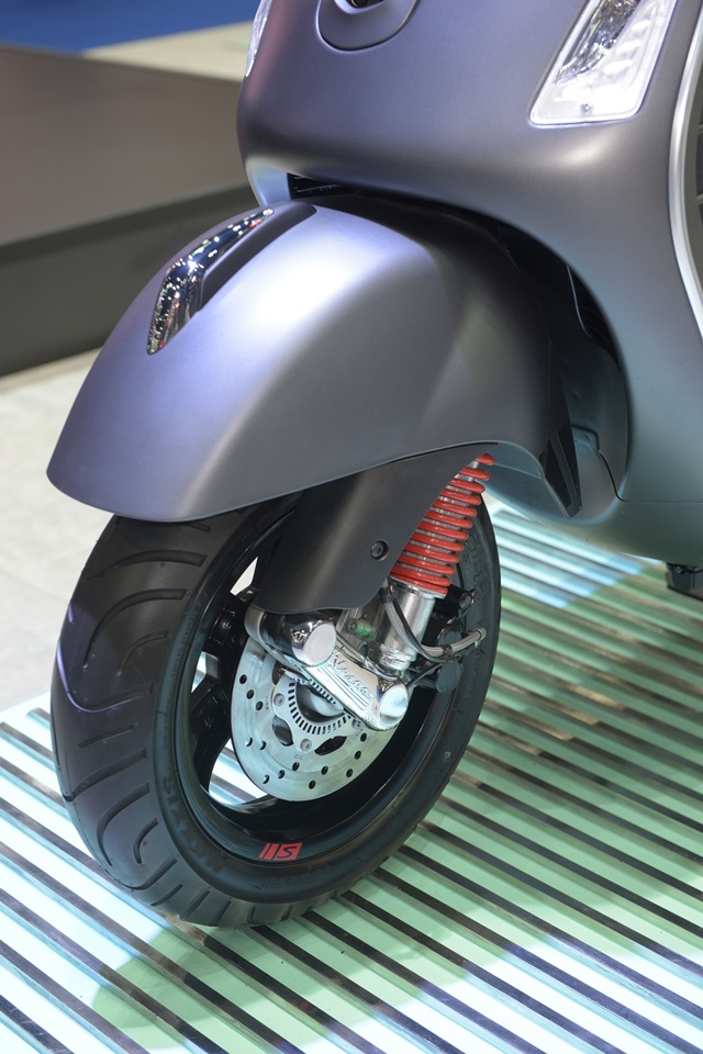 Vespa GTS SUPER SPORT 300 ABS เวสป้า ปี 2018 : ภาพที่ 10
