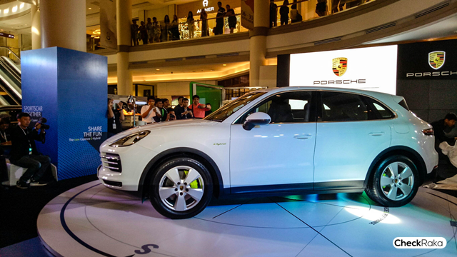 Porsche Cayenne Turbo S E-Hybrid ปอร์เช่ คาเยน ปี 2019 : ภาพที่ 1