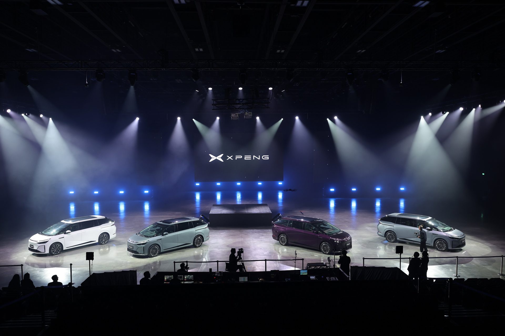 รูปภาพ เอ็กซ์เผิง Xpeng X9 Luxury AWD ปี 2026