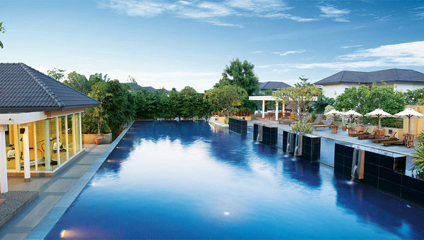 วิลล่า อะคาเดีย ศรีนครินทร์ (Villa Arcadia Srinakarin) : ภาพที่ 2