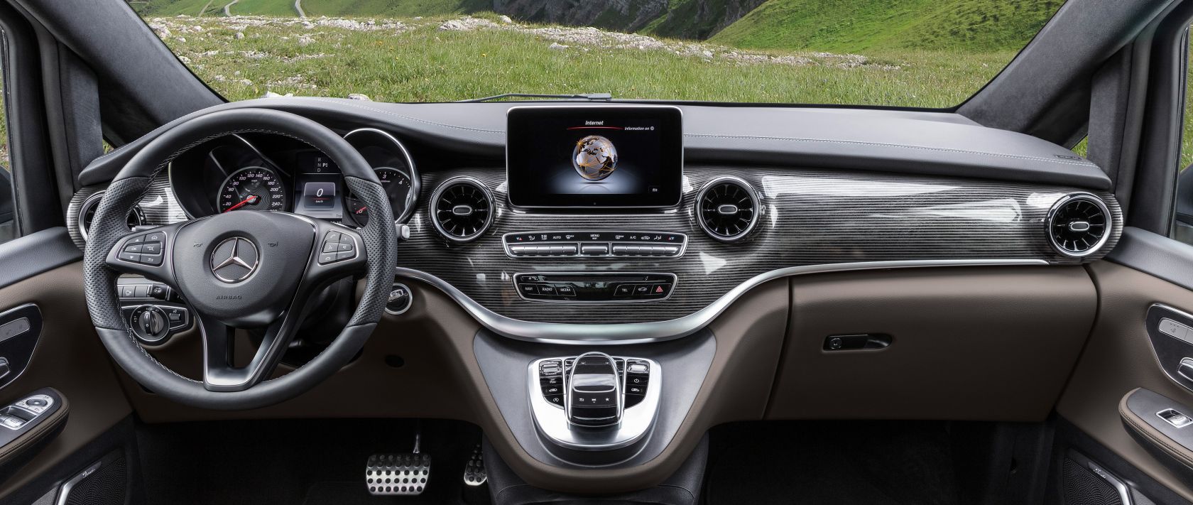 รูปภาพ เมอร์เซเดส-เบนซ์ Mercedes-benz V-Class V 250 d Luxury ปี 2019