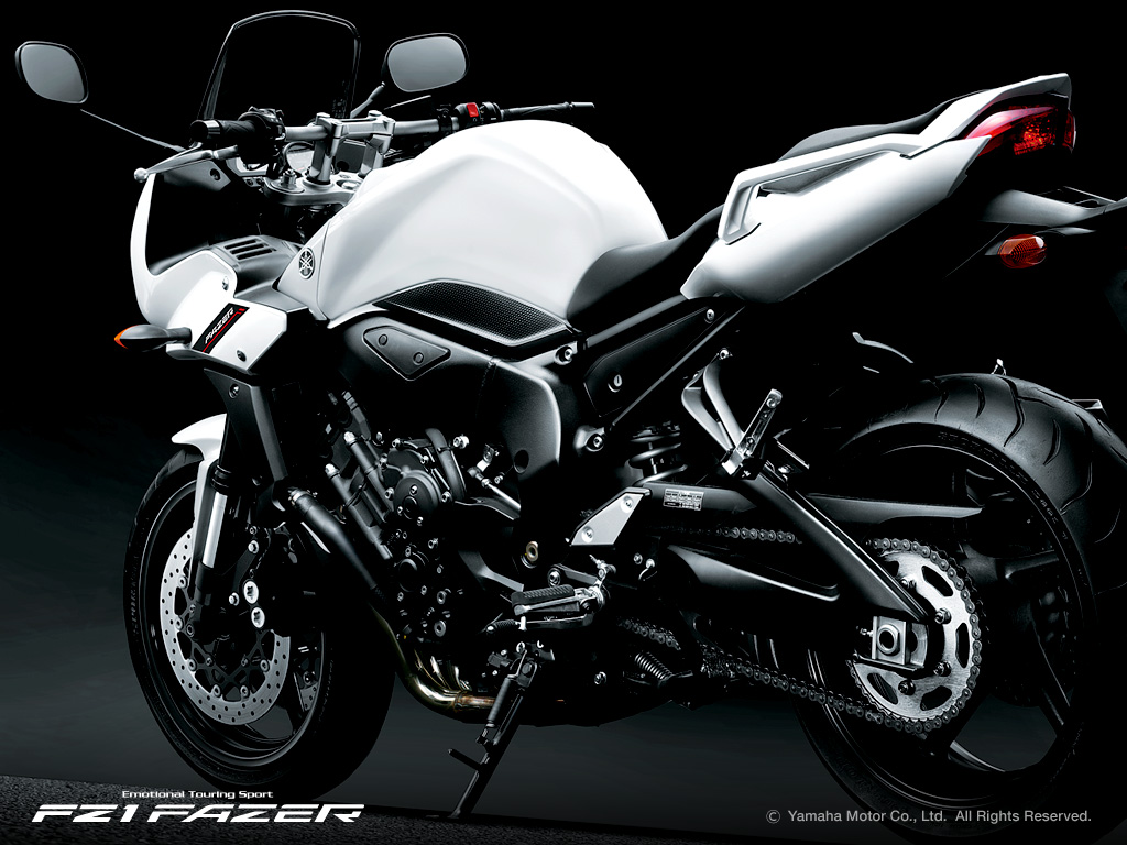 รูปภาพ ยามาฮ่า Yamaha FZ1 Fazer (Standard) ปี 2015
