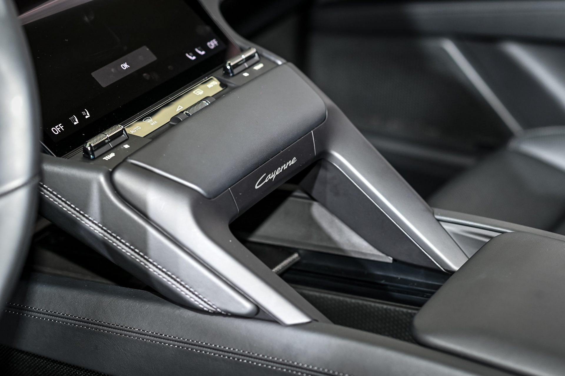 รูปภาพ ปอร์เช่ Porsche Cayenne Electric ปี 2026