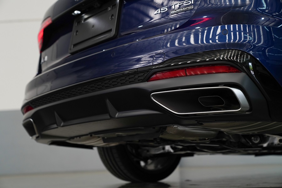 รูปภาพ อาวดี้ Audi A4 Avant 45 TFSI quattro S line Black Edition ปี 2020