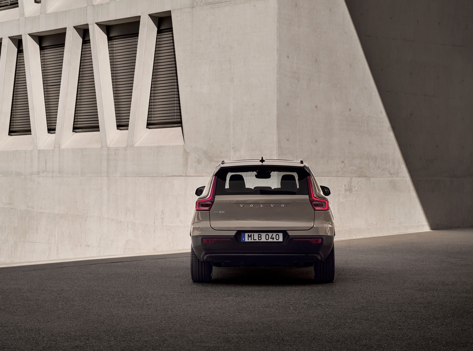 รูปภาพ วอลโว่ Volvo EX40 Ultra – Twin Motor ปี 2024