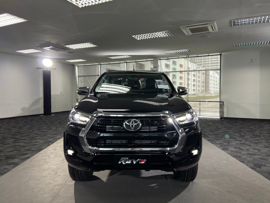 Toyota Revo Double Cab Prerunner 2x4 2.4 High โตโยต้า รีโว่ ปี 2021 : ภาพที่ 2