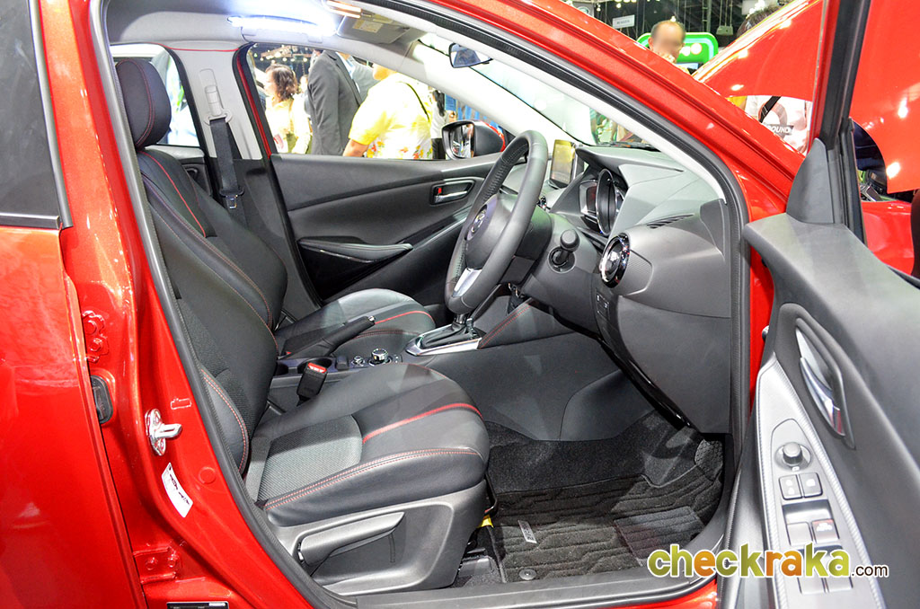 รูปภาพ มาสด้า Mazda 2 Sports XD High Plus L AT ปี 2015