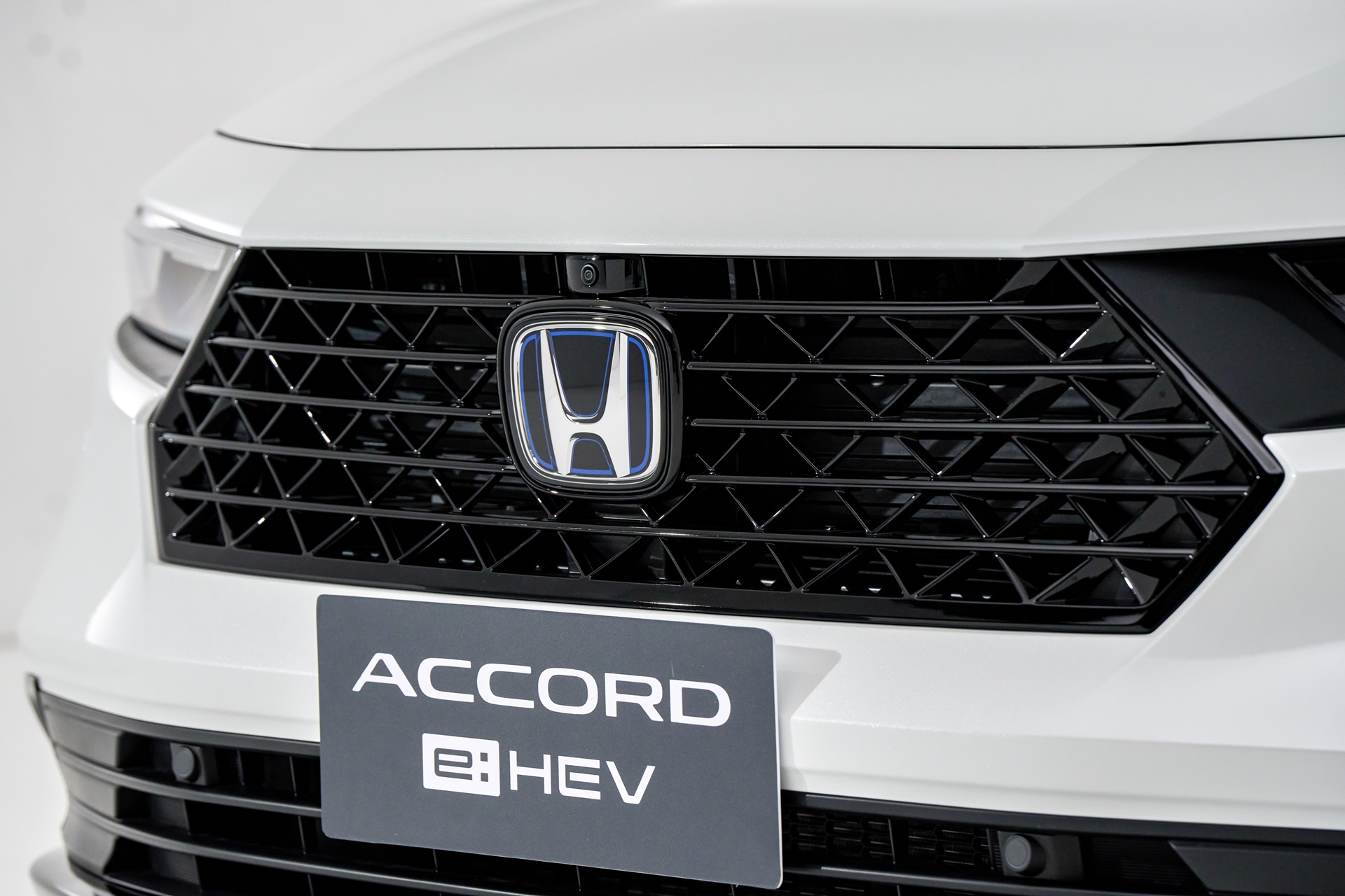 รูปภาพ ฮอนด้า Honda Accord e:HEV EL ปี 2023