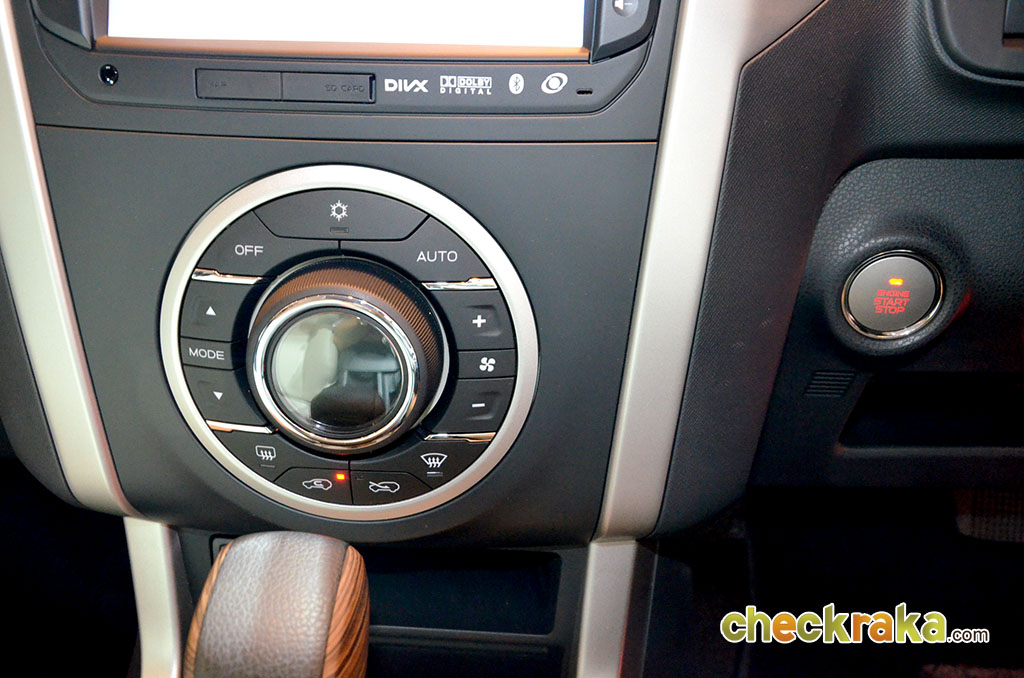 รูปภาพ อีซูซุ Isuzu MU-X 3.0 VGS DVD Navi A/T 4X4 ปี 2014