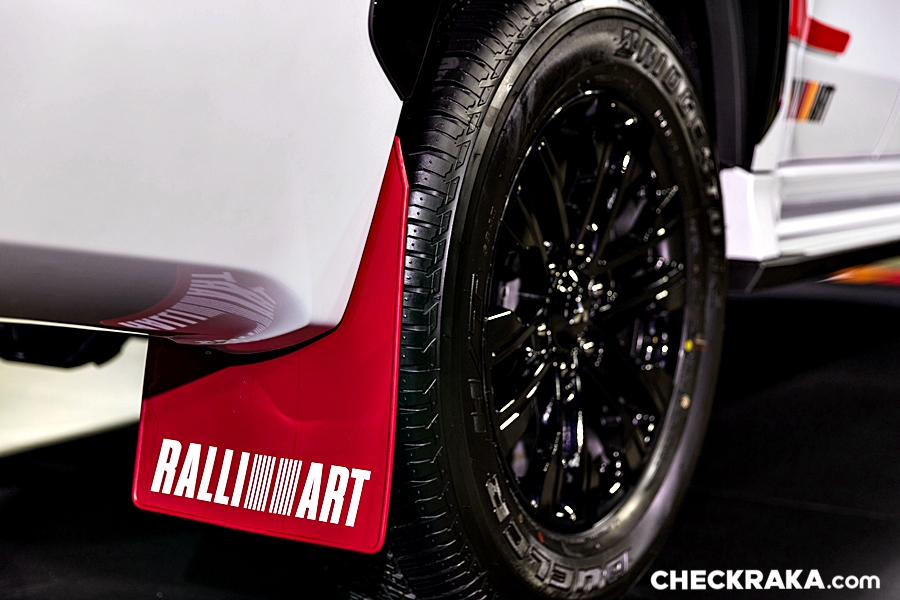 รูปภาพ มิตซูบิชิ Mitsubishi Pajero Sport RALLIART ปี 2022