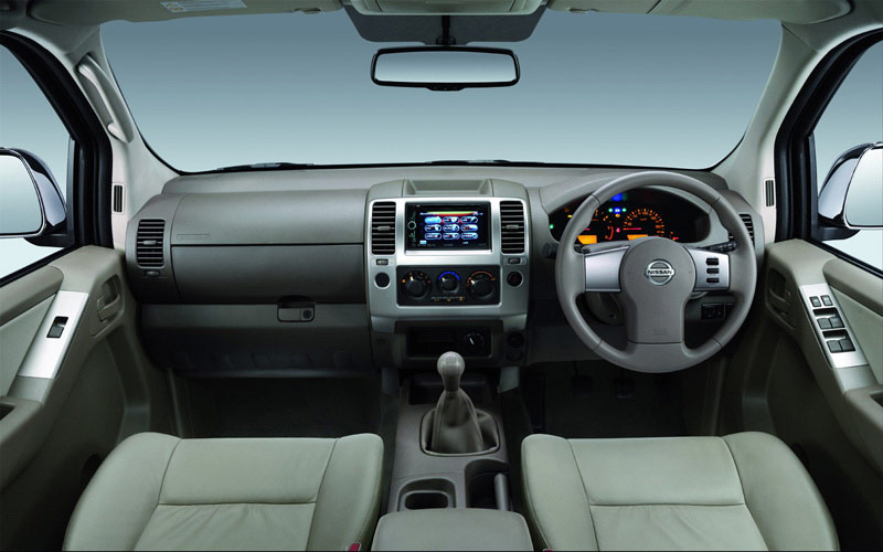 รูปภาพ นิสสัน Nissan-Navara Calibre Double Cab 2.5 LE 6MT-ปี 2010