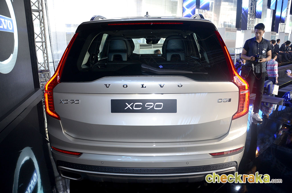 Volvo XC90 D5 AWD Momentum วอลโว่ เอ็กซ์ซี 90 ปี 2020 : ภาพที่ 9