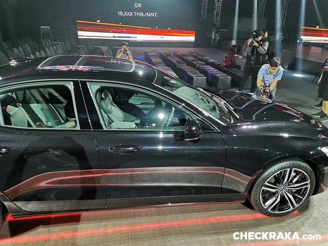 รูปภาพ วอลโว่ Volvo S60 Recharge Plug-in Hybrid Inscription Expression ปี 2022