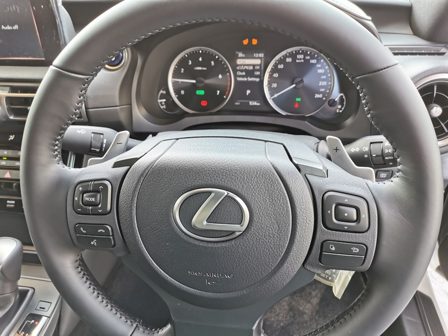 รูปภาพ เลกซัส Lexus IS 300h Luxury MY2020 ปี 2020