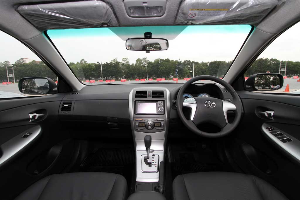 รูปภาพ โตโยต้า Toyota Altis (Corolla) 1.8 E A/T ปี 2012