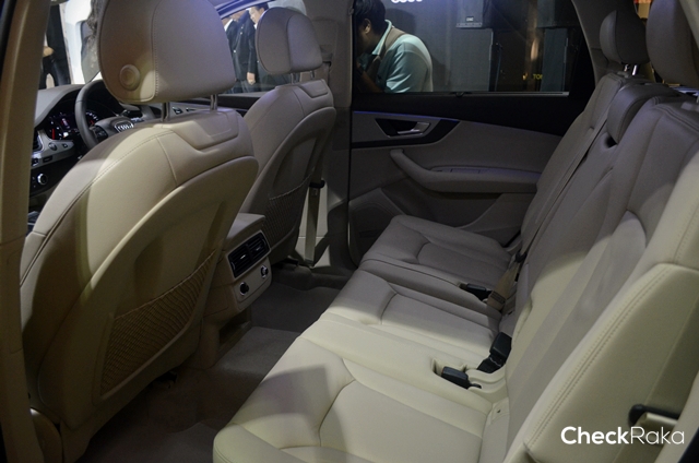 รูปภาพ อาวดี้ Audi Q7 45 TDI quattro S Line ปี 2017