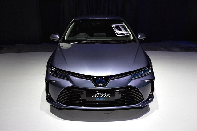 Toyota Altis (Corolla) 1.8 HV Premium โตโยต้า อัลติส(โคโรลล่า) ปี 2021 : ภาพที่ 11