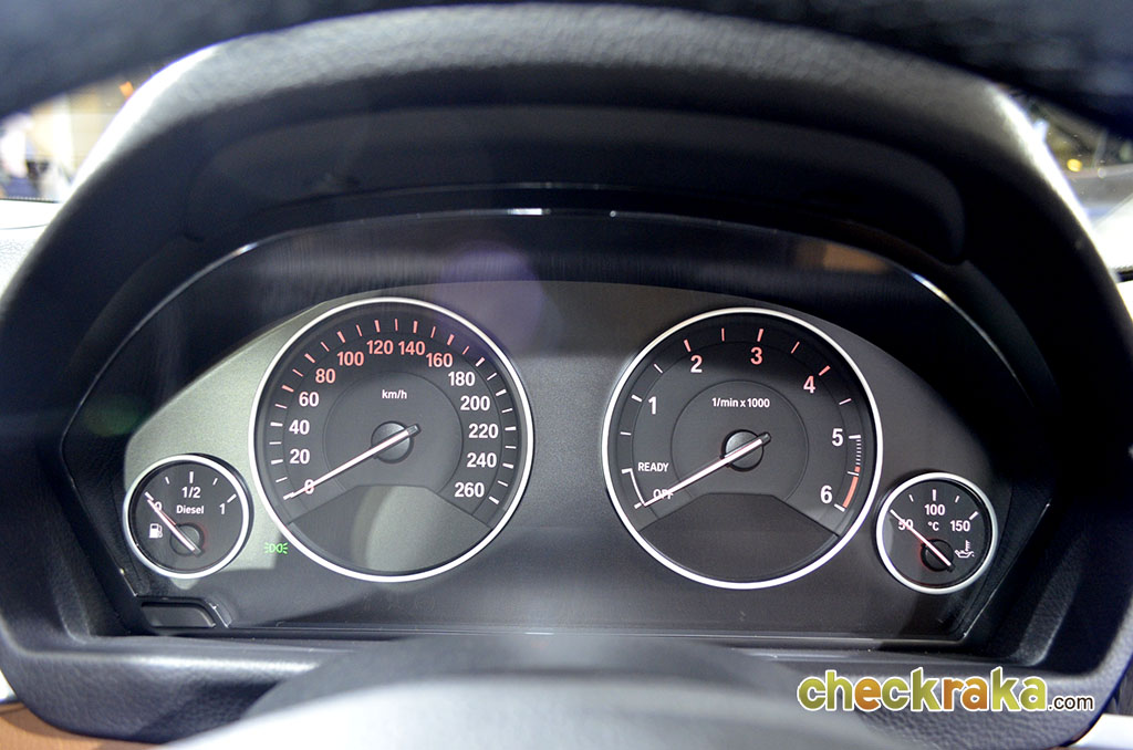 รูปภาพ บีเอ็มดับเบิลยู BMW Series 3 320d Celebration Edition ปี 2016