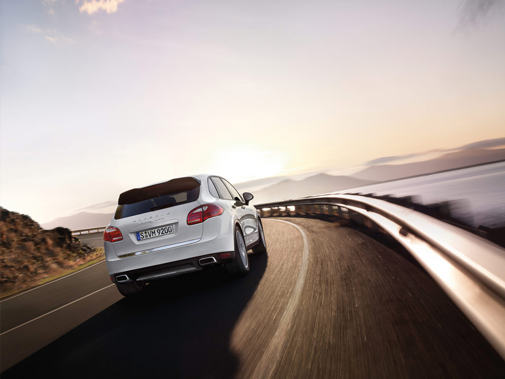 รูปภาพ ปอร์เช่ Porsche Cayenne S Hybrid ปี 2010