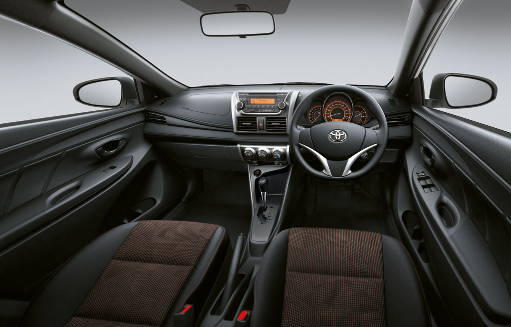 รูปภาพ โตโยต้า Toyota Yaris 1.2 J ปี 2013