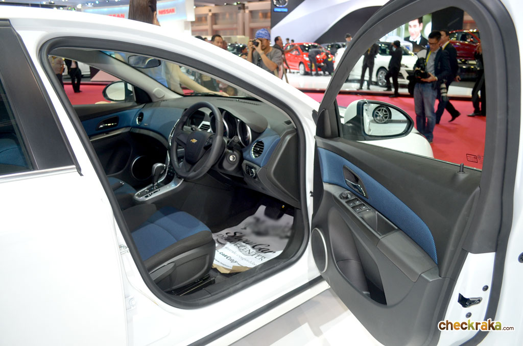 Chevrolet Cruze 1.6 LT AT เชฟโรเลต ครูซ ปี 2013 : ภาพที่ 11