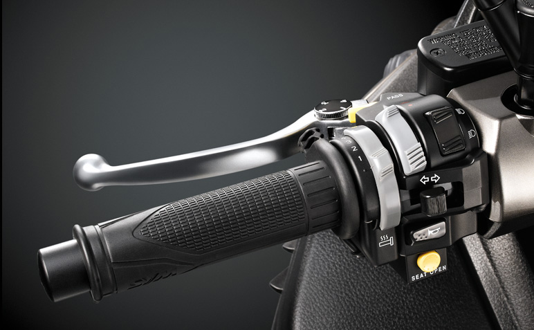 SYM Maxsym 600i ABS เอสวายเอ็ม แม็กซิม ปี 2016 : ภาพที่ 7