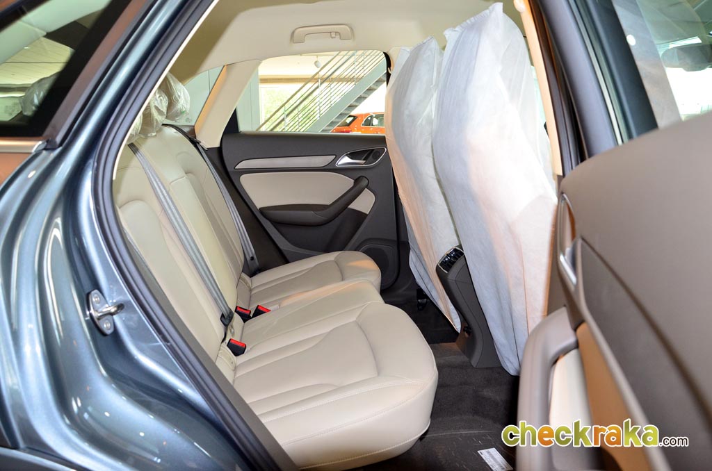 รูปภาพ อาวดี้ Audi Q3 2.0 TFSI quattro ปี 2012