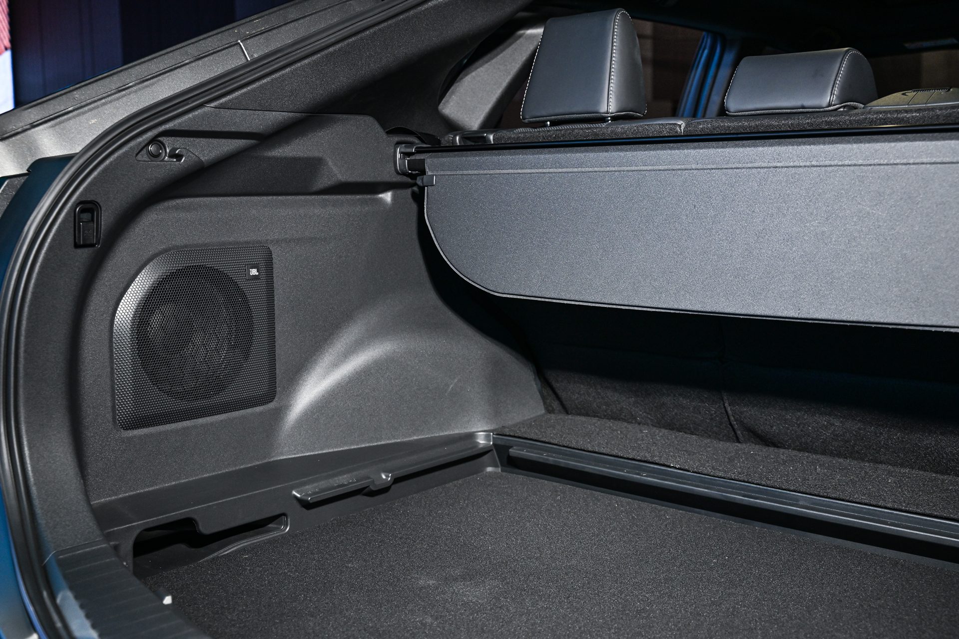 รูปภาพ โตโยต้า Toyota bZ bZ4X AWD ปี 2025