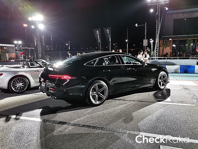 Mercedes-benz AMG GT 63 S 4MATIC+ 4-Door Coupe เมอร์เซเดส-เบนซ์ เอเอ็มจี ปี 2019 : ภาพที่ 8