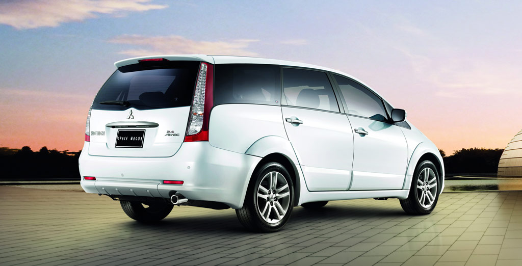 รูปภาพ มิตซูบิชิ Mitsubishi-Space Wagon 2.4 MIVEC GT A/T-ปี 2008